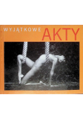 Wyjątkowe akty