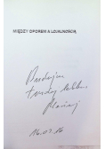 Między oporem a lojalnością