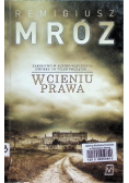W cieniu prawa