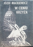 W cieniu krzyża