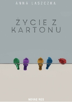 Życie z kartonu